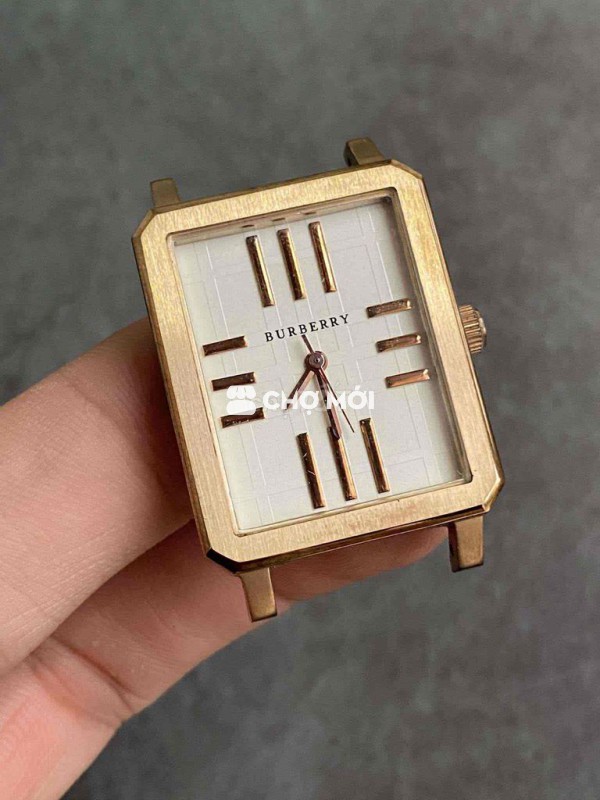 Đồng hồ Burberry vàng hồng