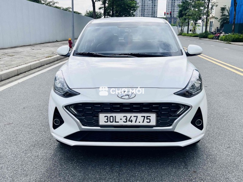 Hyundai Grand i10 2023 1.2 AT Tiêu 30000 km