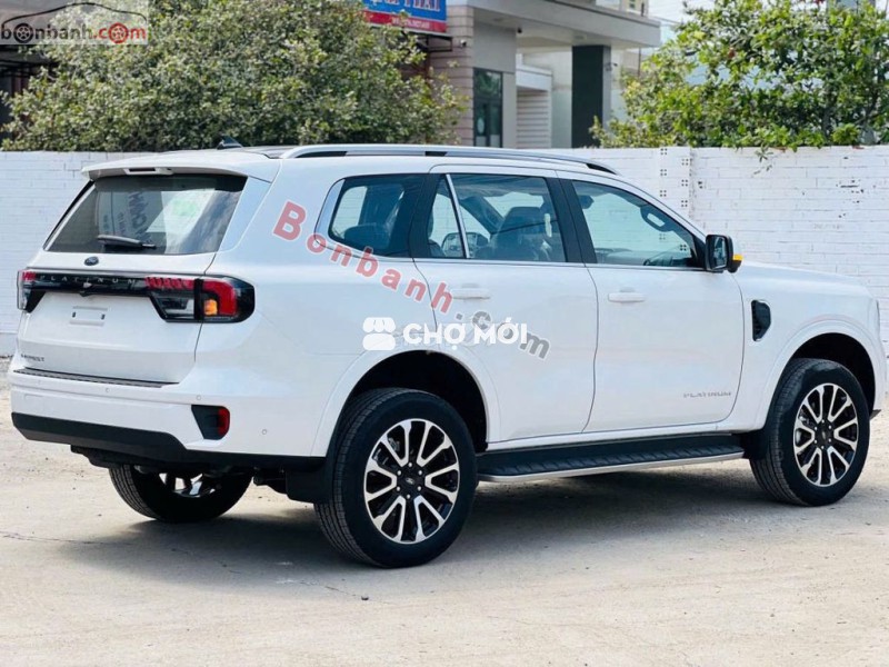 Ford ra mắt phiên bản Platinum