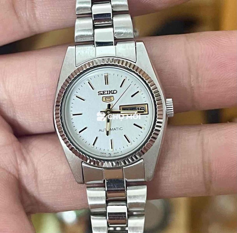 Đồng Hồ Seiko 5 automatic Nữ mới keng.