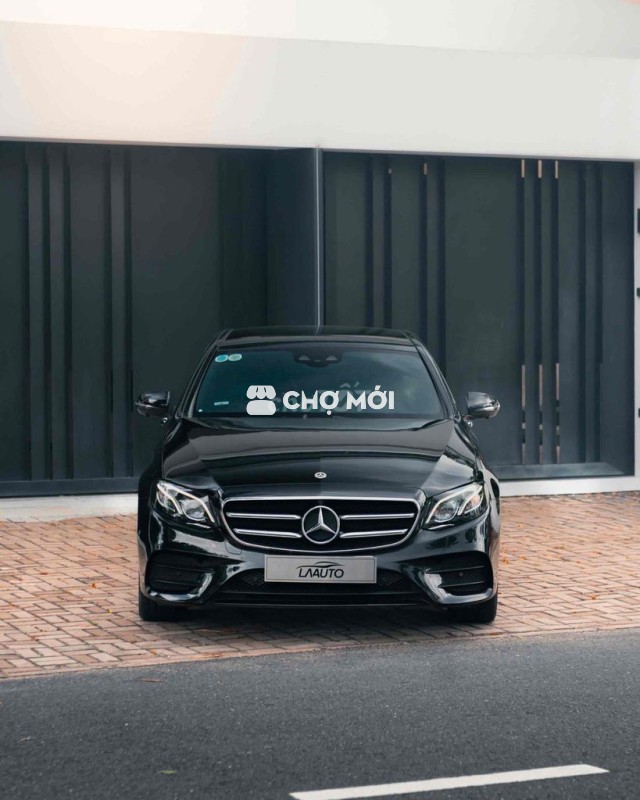 Mercedes- Benz E300 AMG Đklđ 2020- Trả trước 400Tr