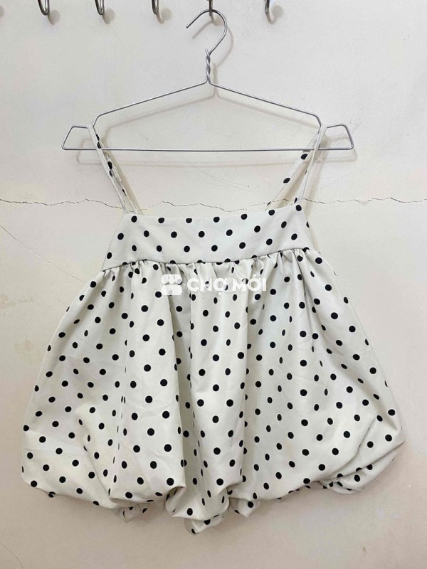 Áo babydoll 2 dây hoạ tiết chấm bi hot trend