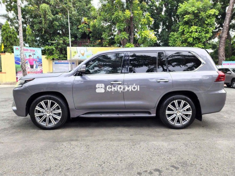 Lexus LX 2*** km