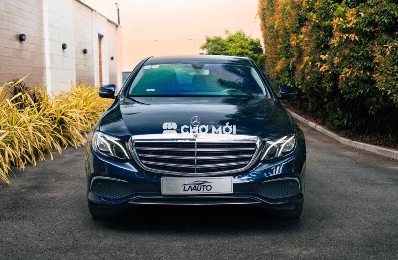 LONG ANH AUTO về MERCEDES E200 model 2017 giá tốt
