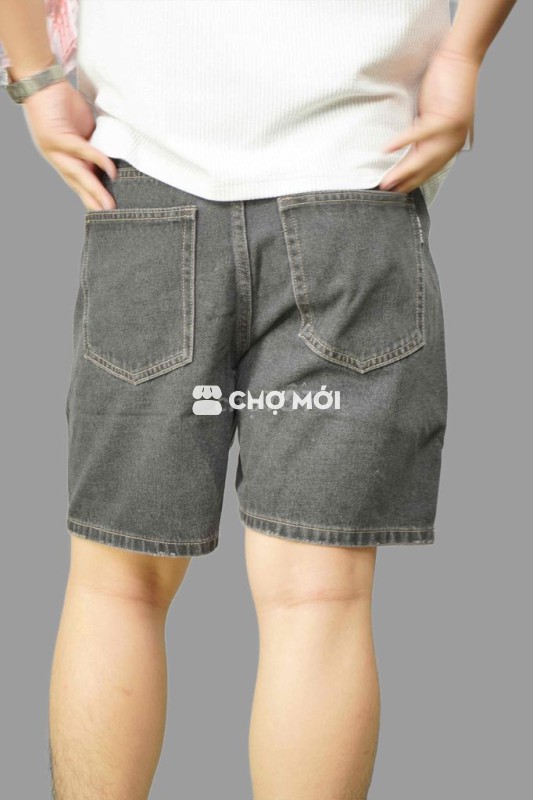 short xám