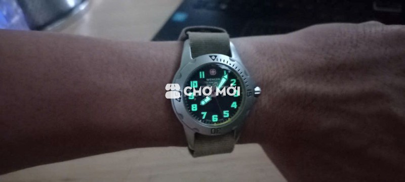 QĐ WENGER máy pin size 38 không bao nước giá 1250k