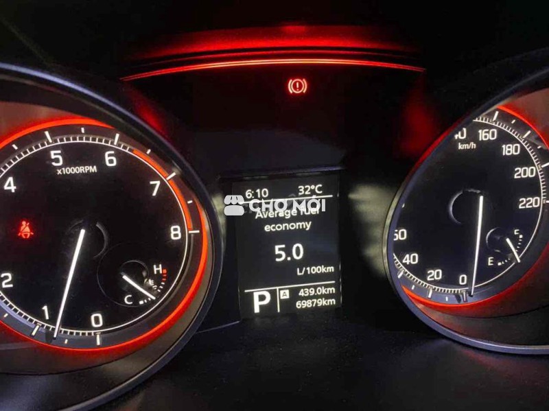 Suzuki Swift 2015 1.4 AT - 689000 km