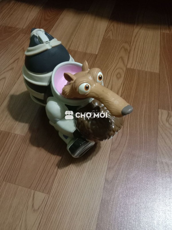 Bình nước sóc chính hãng Disney còn mới 120k