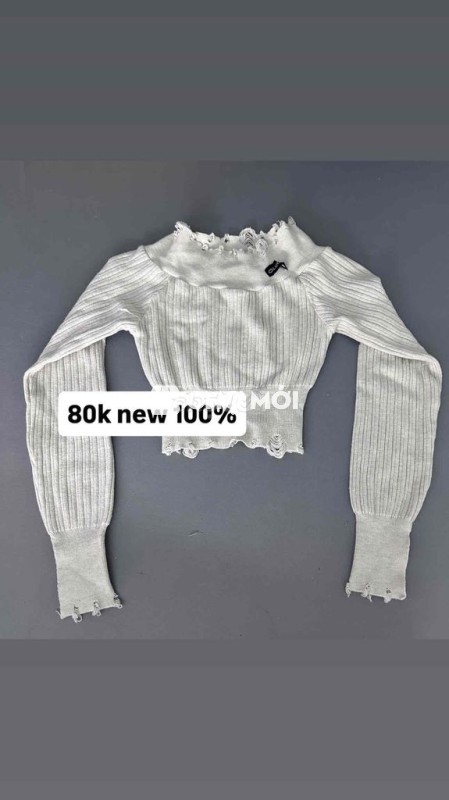 Áo len nữ croptop trắng tay dài