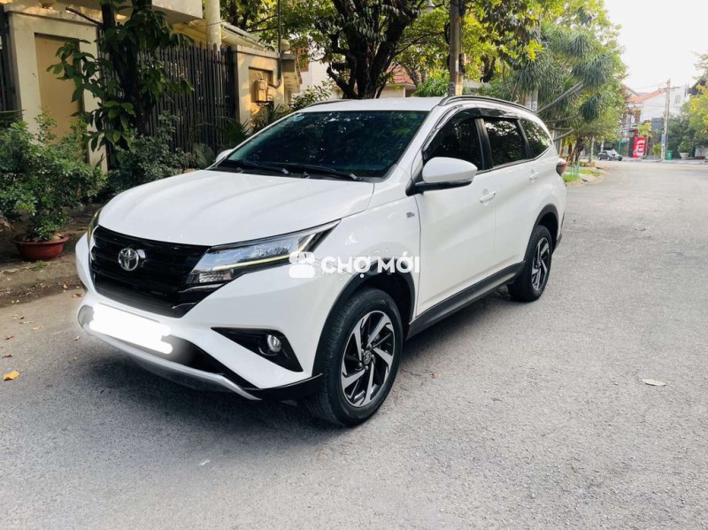 Toyota Rush 2021 Trắng xe xăng số tự động