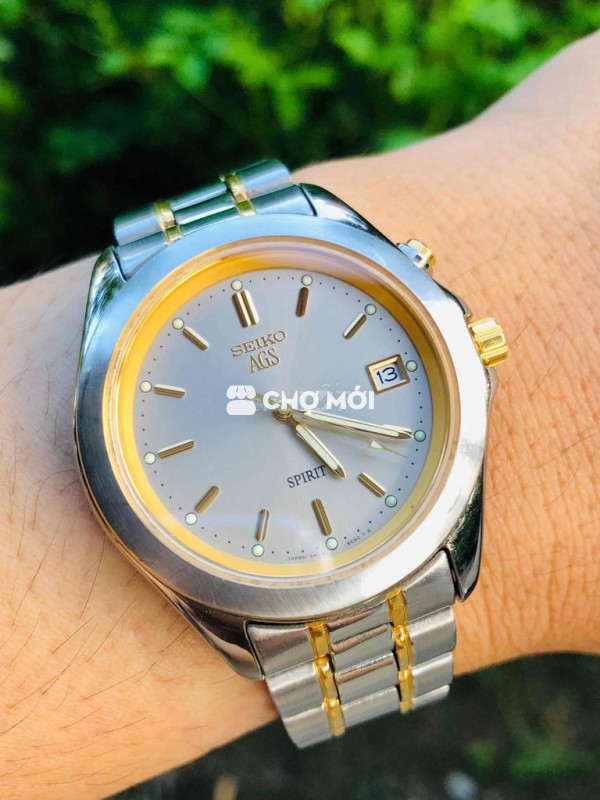 Seiko Kinetic Kính Shaphire