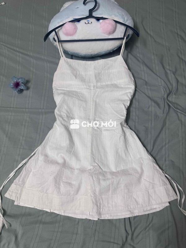 ĐẦM SIZE  L