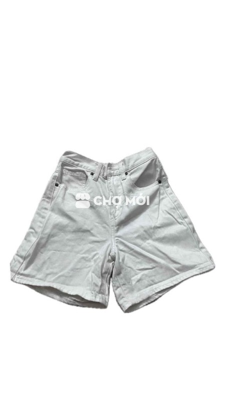 Quần short UNIQLO trắng