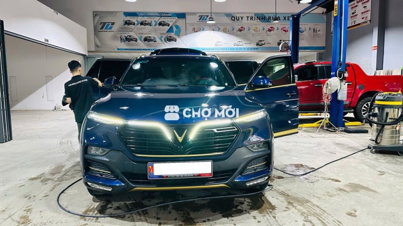 VinFast Lux SA2.0 2021 Plus 2.0 AT - 29899 km