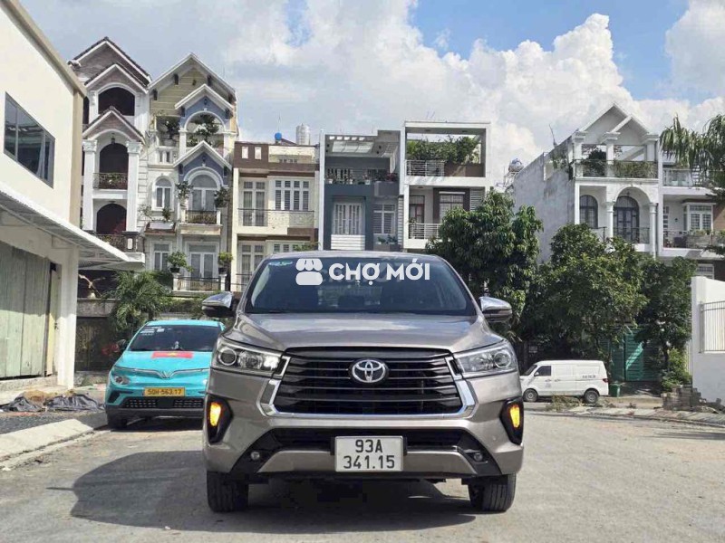 INNOVA 2.0G 2022 AT  LƯỚT 5 VẠN ,HỖ TRỢ VAY 70%