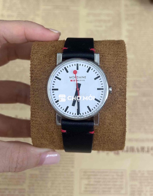 Đồng hồ hiệu mondaine swiss made