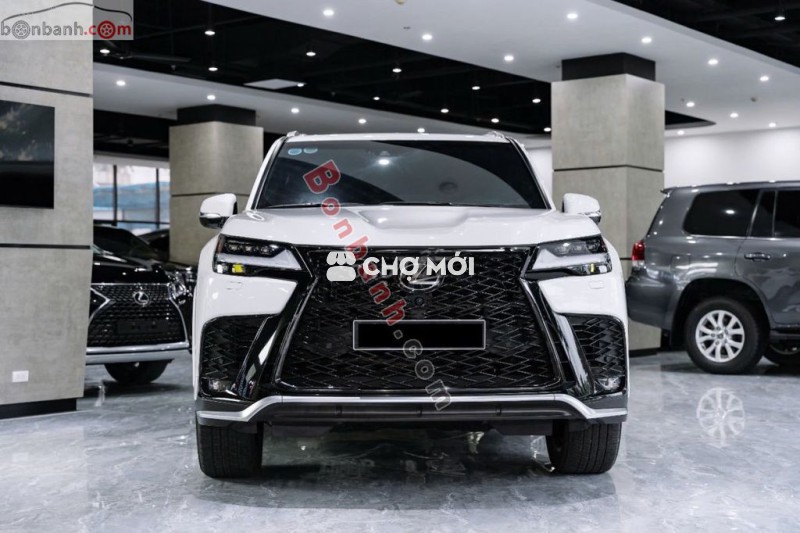 Lexus LX 600 F-Sport 2023 - 8 Tỷ 250 Triệu