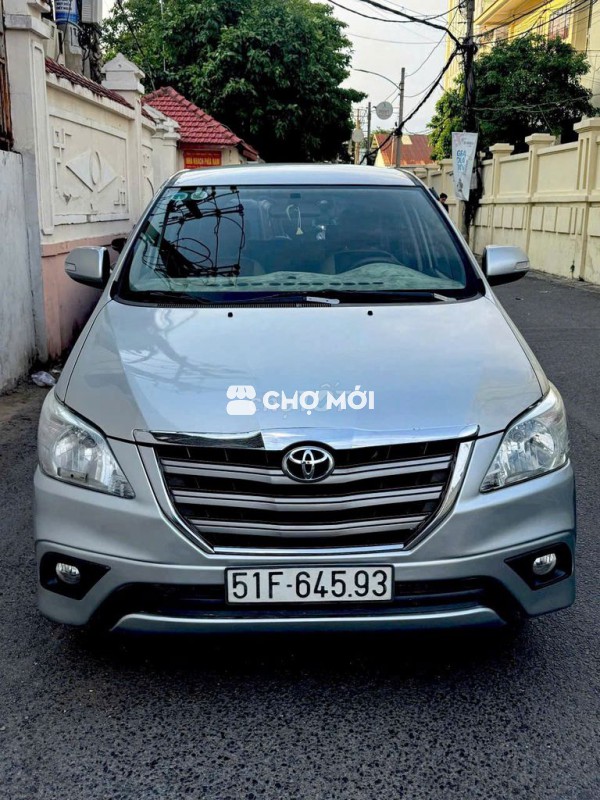 Toyota Innova 2016 AT biển VIP 9 nút Zin độ Full