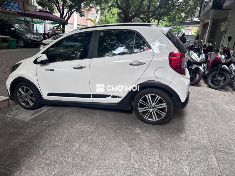 Kia Morning 2022 X Line -  Full option