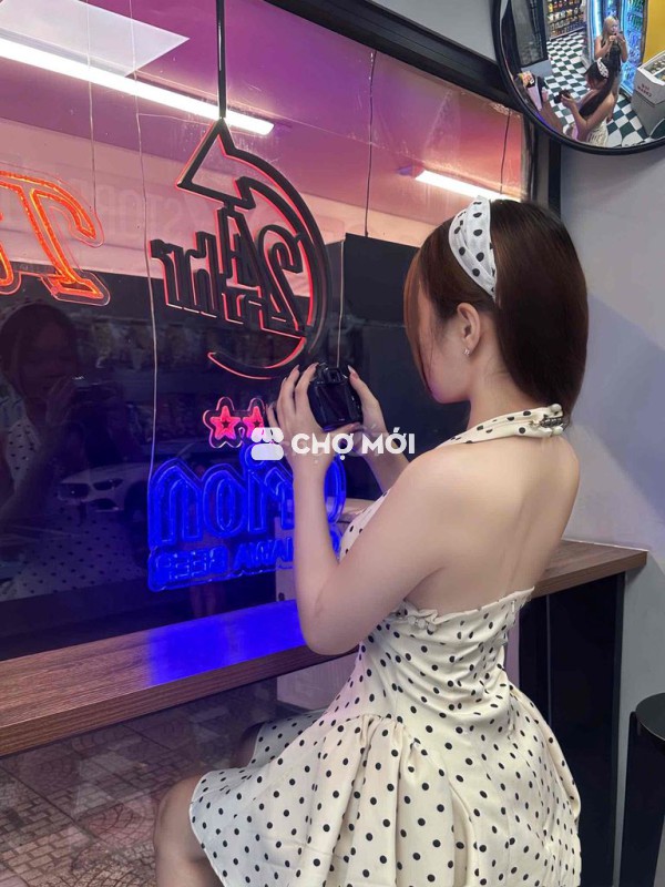 Pass đồ mặc 1 lần+trắng chấm bi