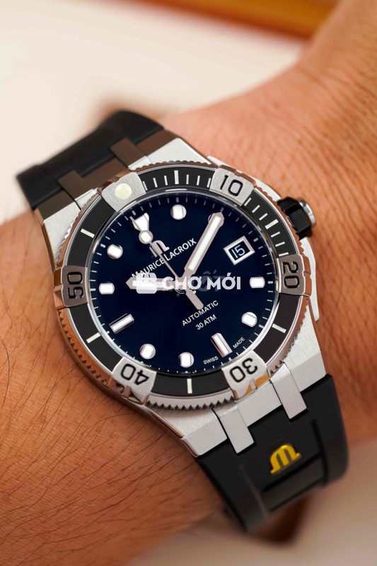 MAURICE LACROIX AIKON VENTURER AI6057-SSL20-330-2