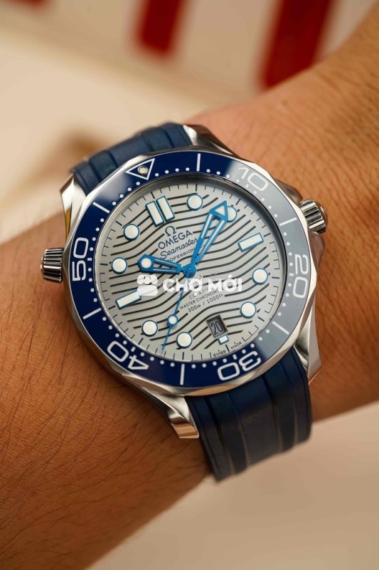 OMEGA SEAMASTER DIVER 21***01 Like New