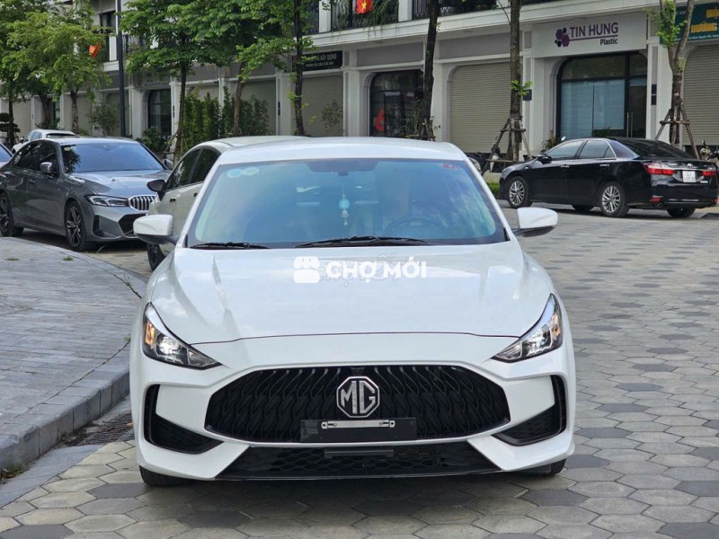MG5 2022 dky 2023 màu trắng bản std