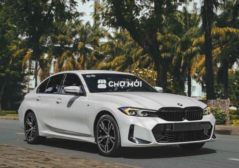 BMW 320I MSPORT 2024 - CHƯA KỊP RODAI XONG XE