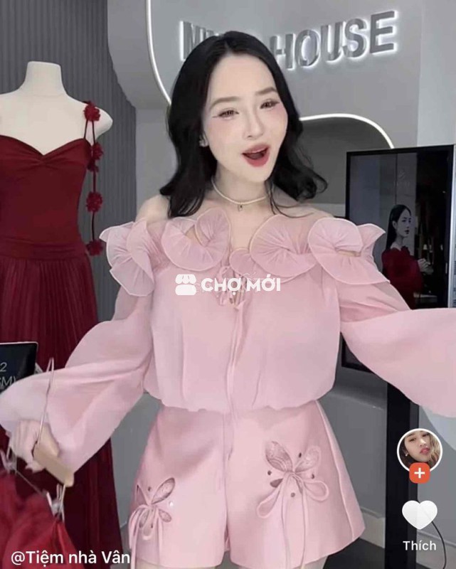 Set thiết kế new size S tag 610k