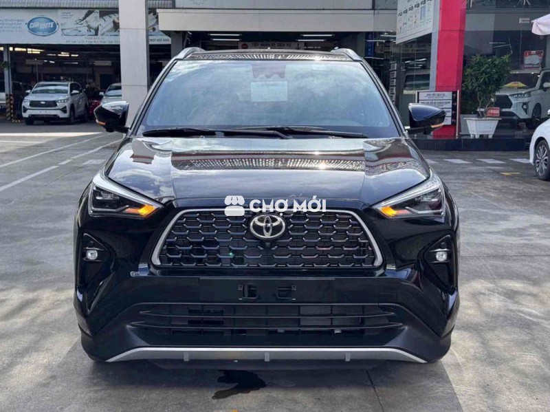 Toyota Yaris Cross 2025 xe cũ chưa lăn bánh giá rẻ