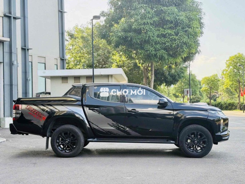 Mitsubishi Triton 2023 Athlete 4x2 AT - 30000 km