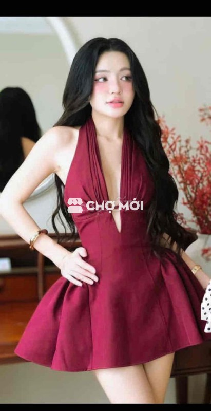 Đầm nữ cổ yếm xoè nhún phồng quyến rũ (mặc 1 lần)