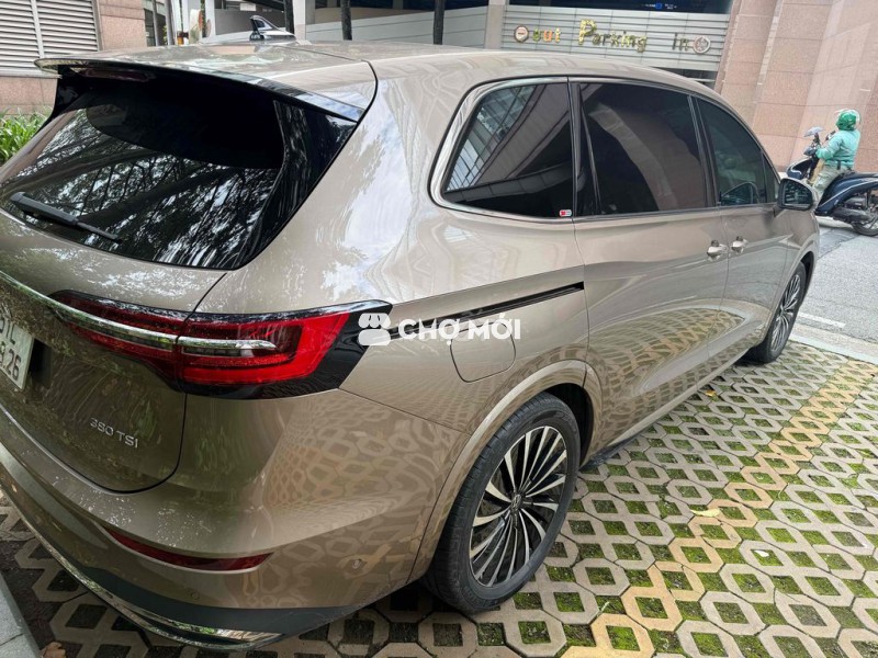 Volkswagen Viloran 2024 Luxury - 27000 km