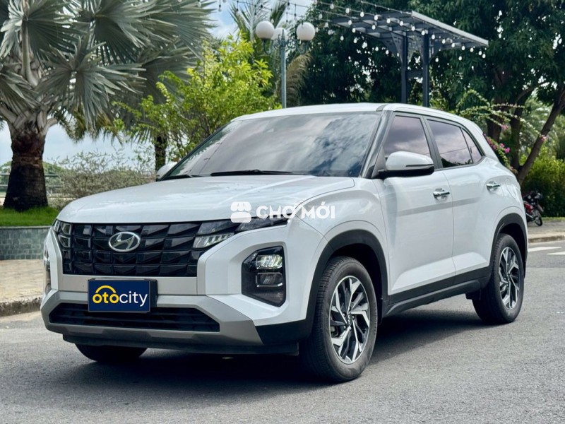 Hyundai Creta Cao cấp 2022 - Màu trắng - 4v5km