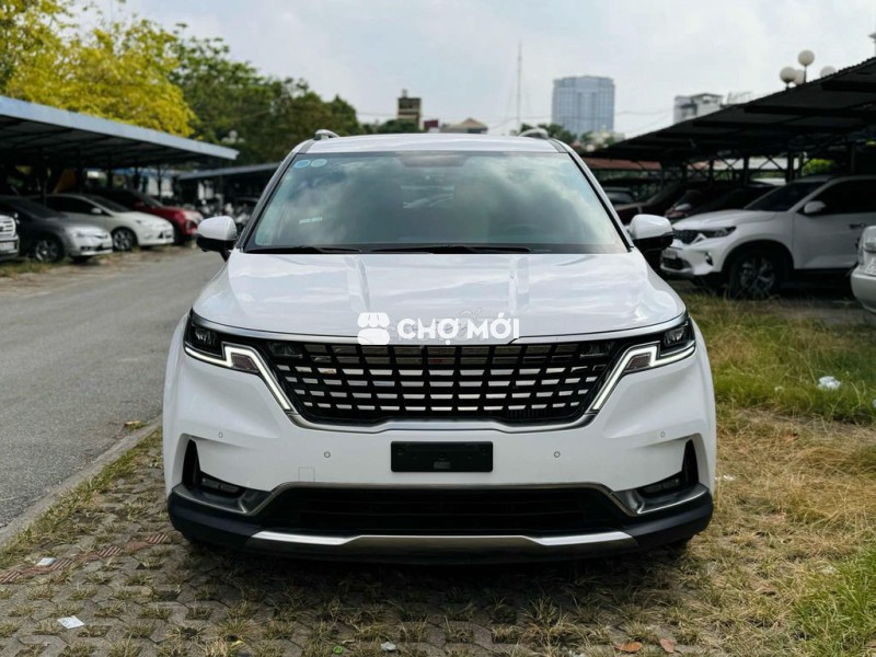 Kia Carnival 2025 Premium 2.2D 7S - 24,000 km cọp.