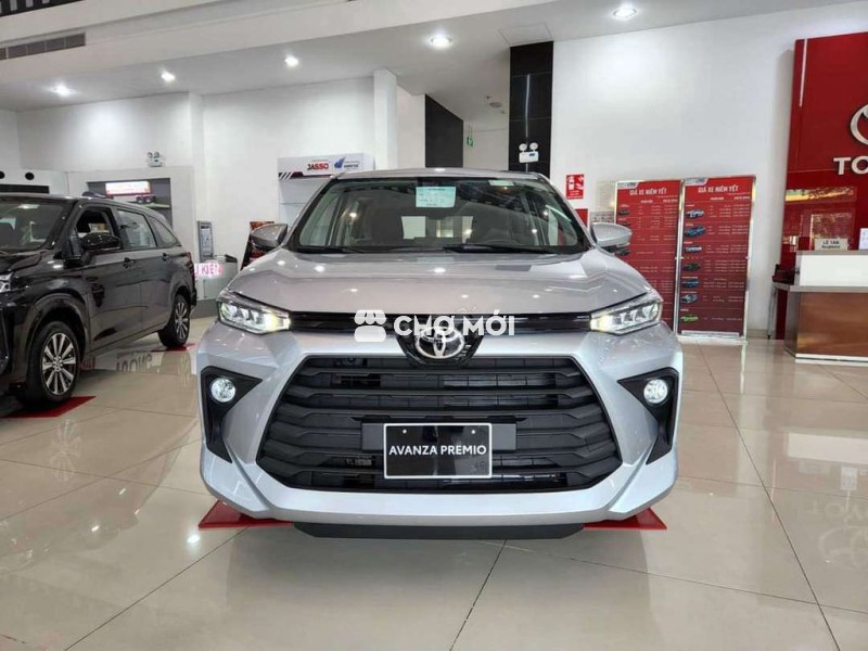 Toyota Avanza 2025 GIẢM 100% Trước bạ từ Đại lý ĐN