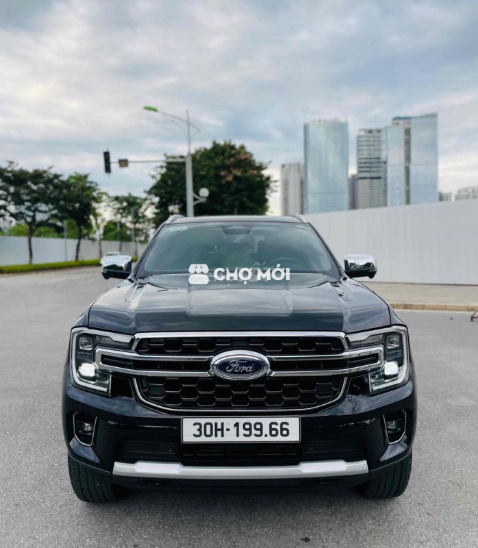 Ford Everest 2023 Titanium+ 2.0 AT 4x4 - 25000 km