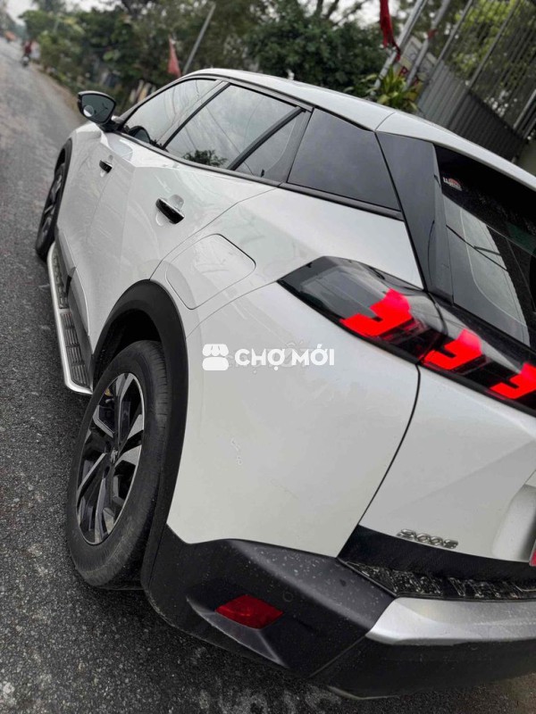 Peugeot 2008 2022 Active 1.2 AT - 85000 km