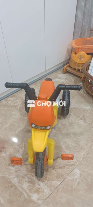 Xe bé 70000