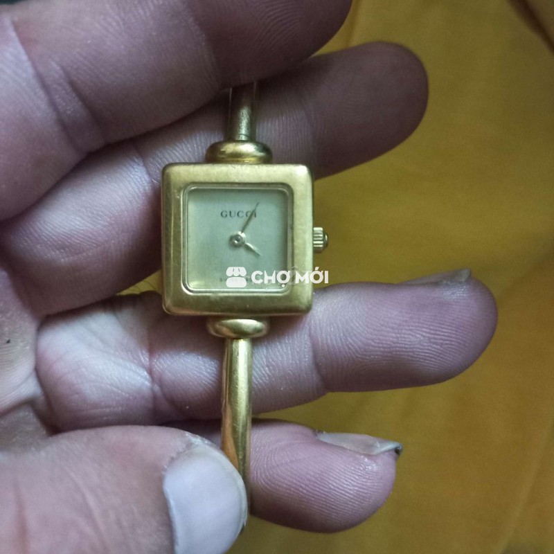 Đồng hồ Gucci 1900L Vàng