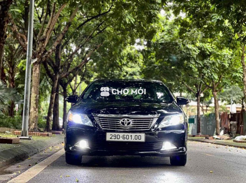Toyota Camry Đen Sedan 2013 - Odo 10700km