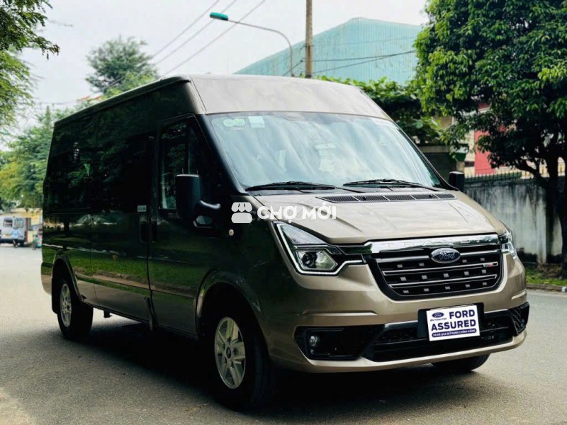 FORD TRANSIT 2023 LIMITED_XE LƯỚT ĐI RẤT KỸ