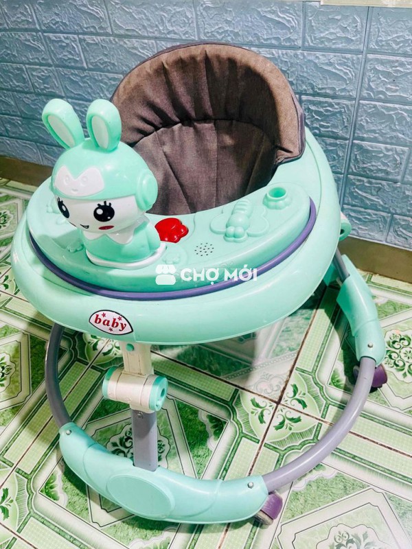 Xe tròn tập đi cho bé