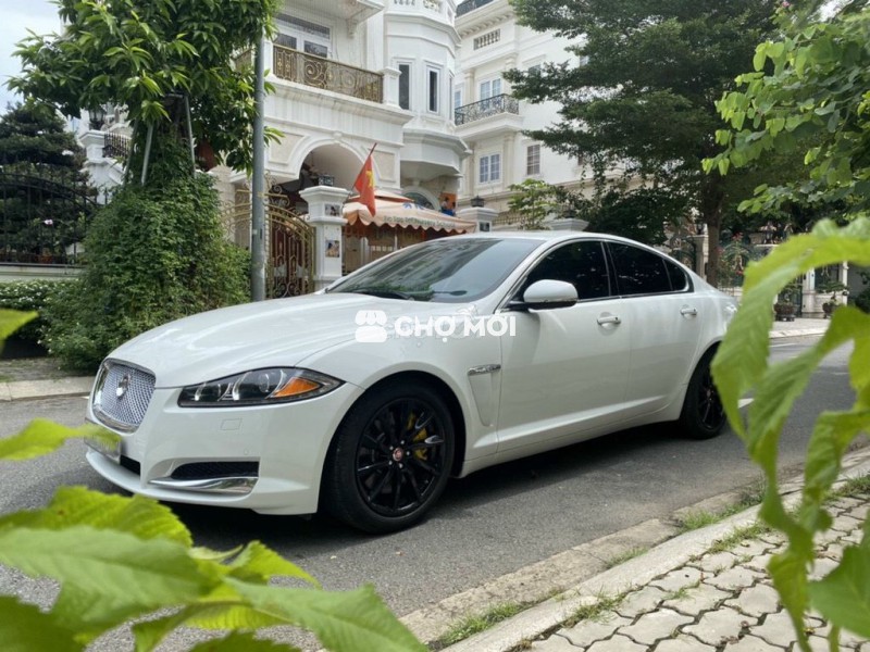 Jaguar XF 2014 2.0 AT đi đầm chắc rất thích Nhập
