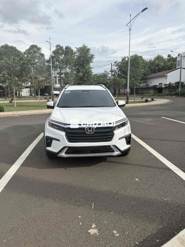 Honda BR-V 2023 L - 4800 km