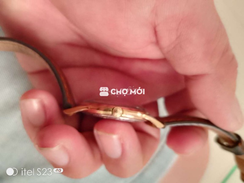 Đồng hồ Benrus co cot bọc y