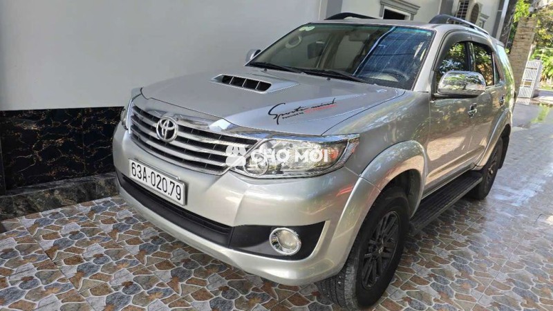 Toyota Fortuner 2013 2.5G, xe bao không lỏi