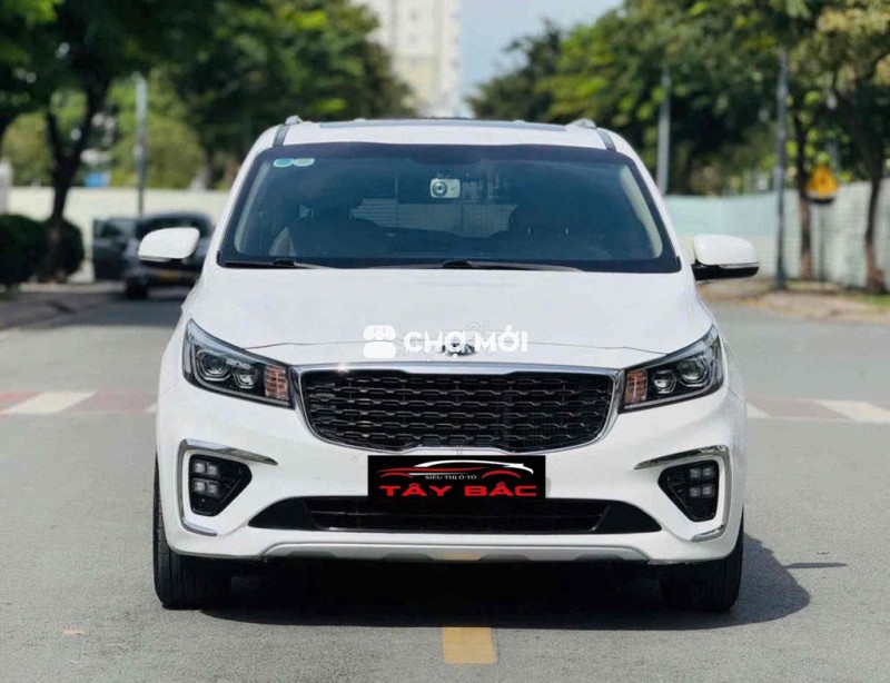 Kia Sedona 2019 2.2 DAT Luxury - 80000 km