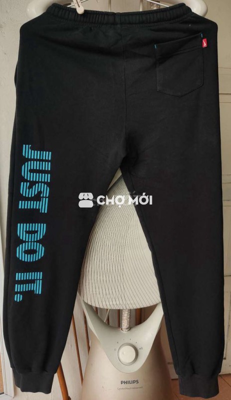 Quần nỉ Nike sz S