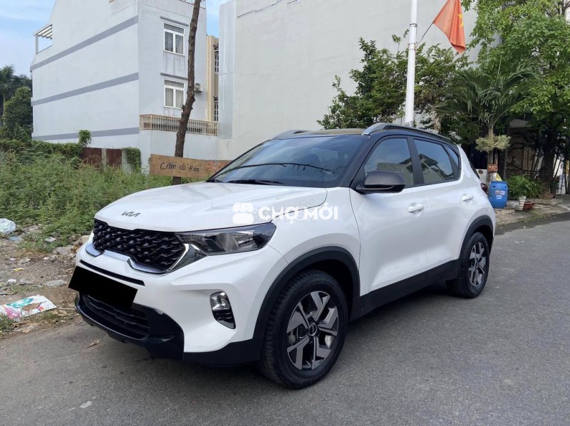 Kia Sonet 2023 số tự động màu trắng